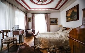 Pension Cortes